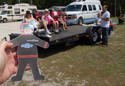 Flat Stanley watches races